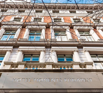 Moments Budapest
